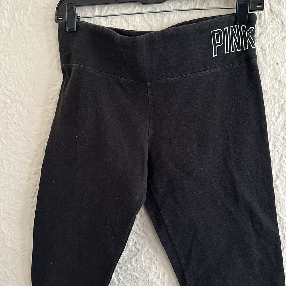 Victoria’s Secret Pink White Sox Sequin Bling Black Cropped Capri Leggings MLB M - Picture 3 of 7